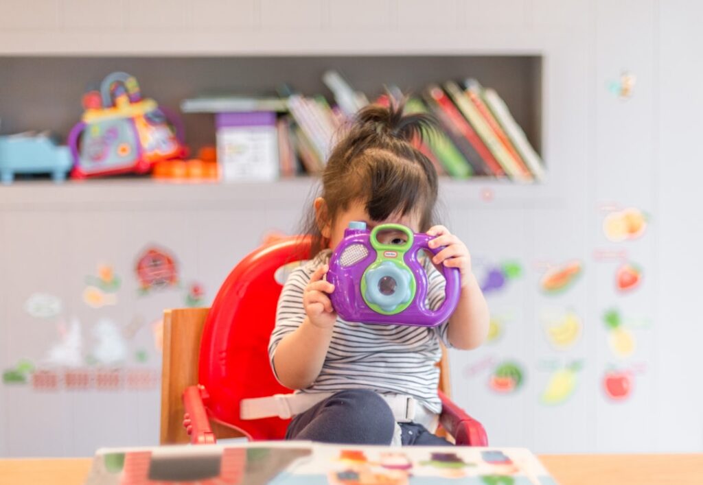 découvrez des conseils essentiels pour assurer la sécurité de votre bébé dans la piscine. apprenez les meilleures pratiques pour prévenir les accidents, choisir le matériel adapté et profiter de moments aquatiques en toute tranquillité.